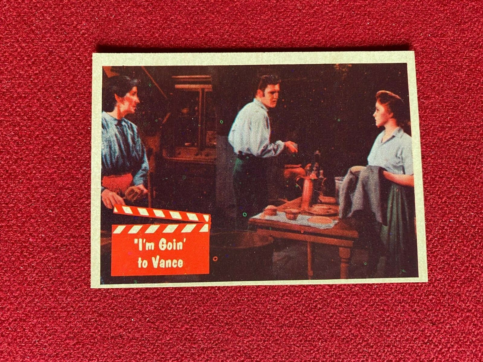 ヴィンテージ ELVIS PRESLEY 1956 レンチキュラー・バッジ 1956 VINTAGE Elvis Presley Photo & Memorabilia LOT~Fan Club