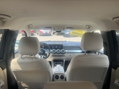 image 9 of interior
