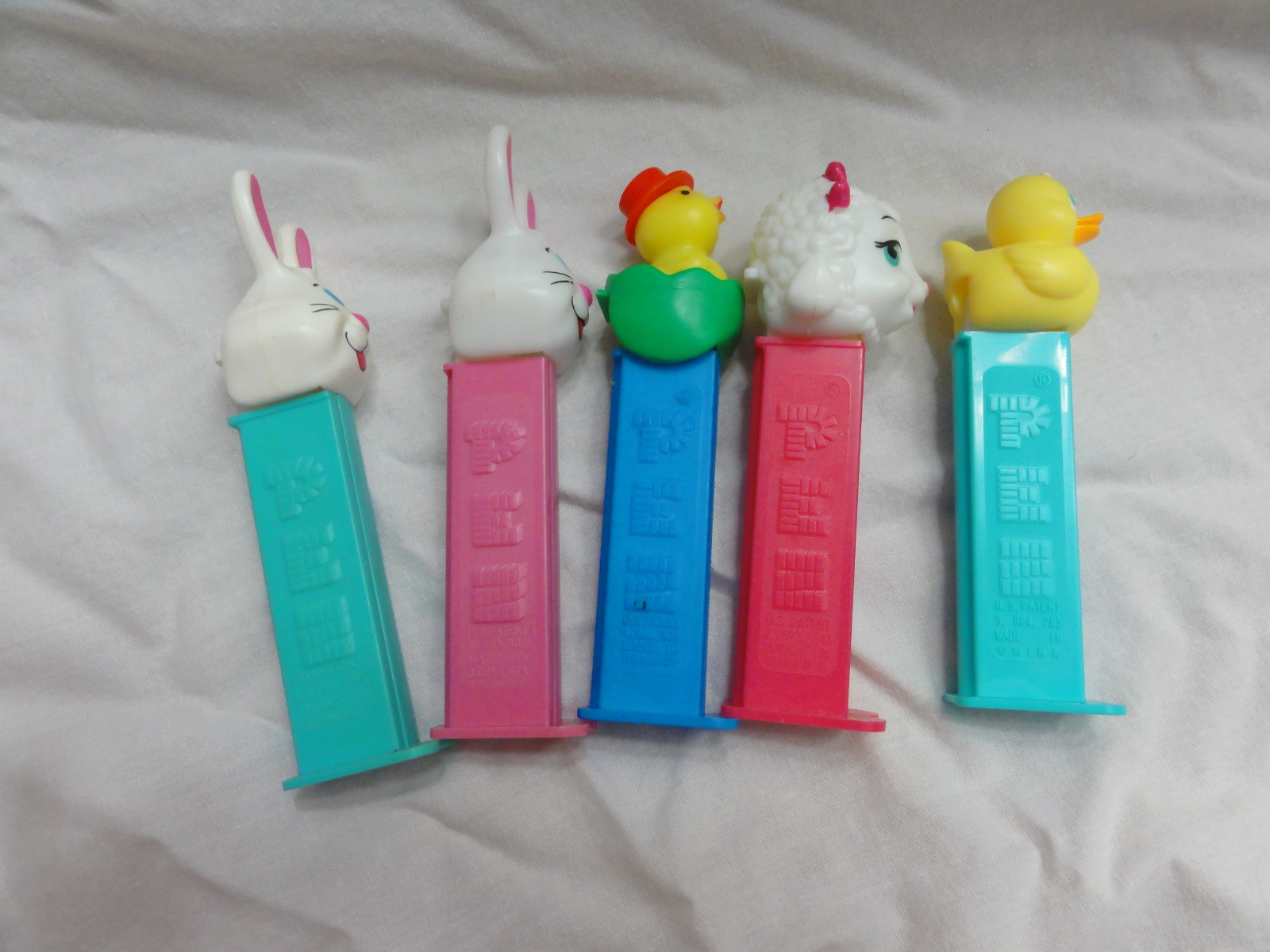 Easter Pez Lot 5 Bunny Rabbit Issue E x 2 Chick W/ Hat E Green Egg LAMB C DUCK