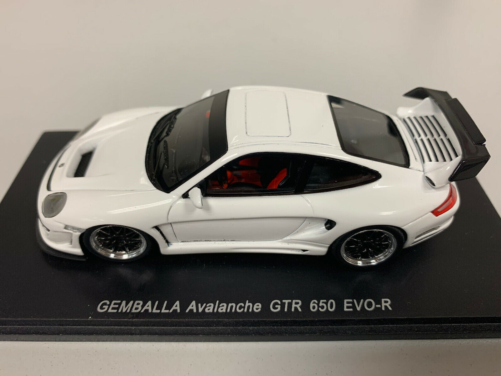 Porsche Gemballa Avalanche Gtr 650 Evo-R 2007 White Spark