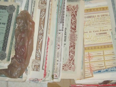 50 ALL DIFFERENT STOCK + BOND CERTIFICATES SETS ALL ANTIQUE FOREIGN MANY pre1950