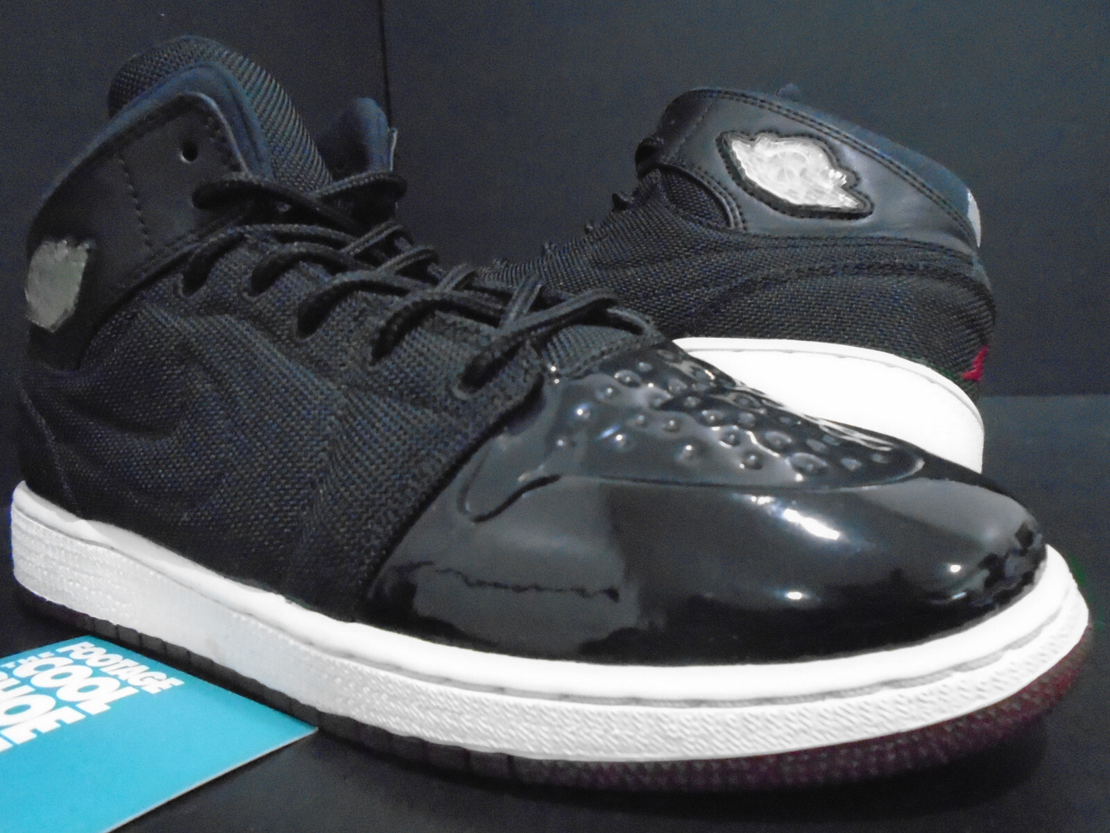 シューズ(男性用) Nike Air Jordan 1 Retro High Black Toe Jordan 1 Retro High OG Black Men's - 555088-022 - US