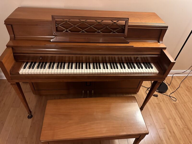 Wurlitzer Vintage Piano