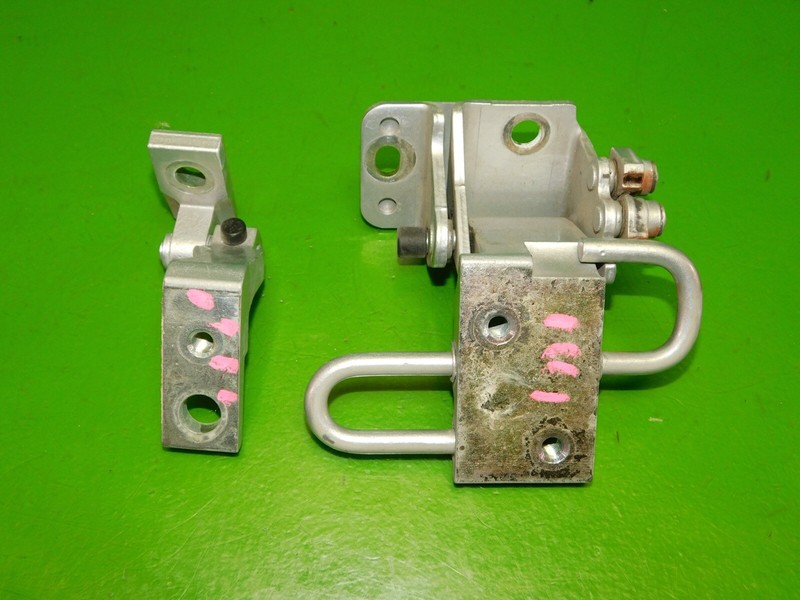 05-08 Audi A4 OEM passenger right front rear back hinges hanges mounts silver