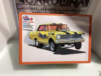 AMT 1965 Chevy II Nova Twister Model Kit