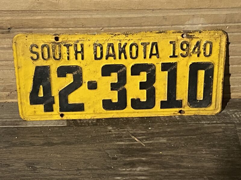 1940 South Dakota License plate #42 3310