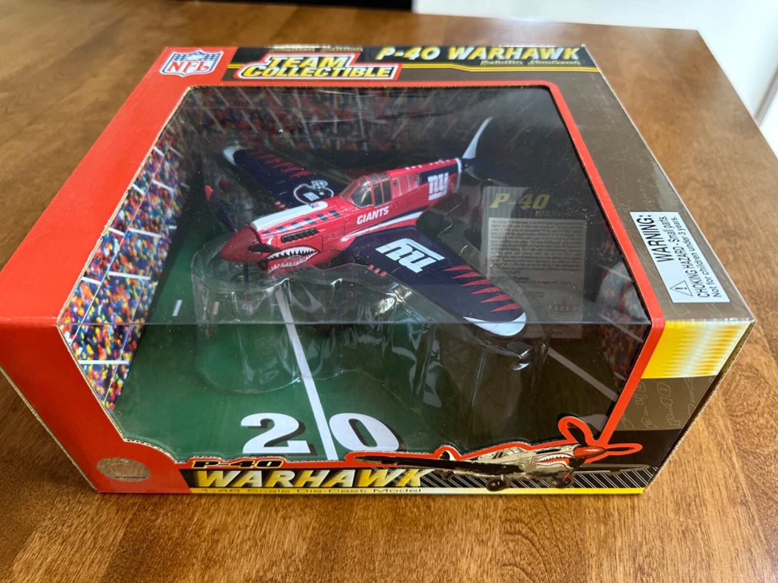 Fleer NFL New York Giants P-40 Warhawk Plane 1:48 Diecast