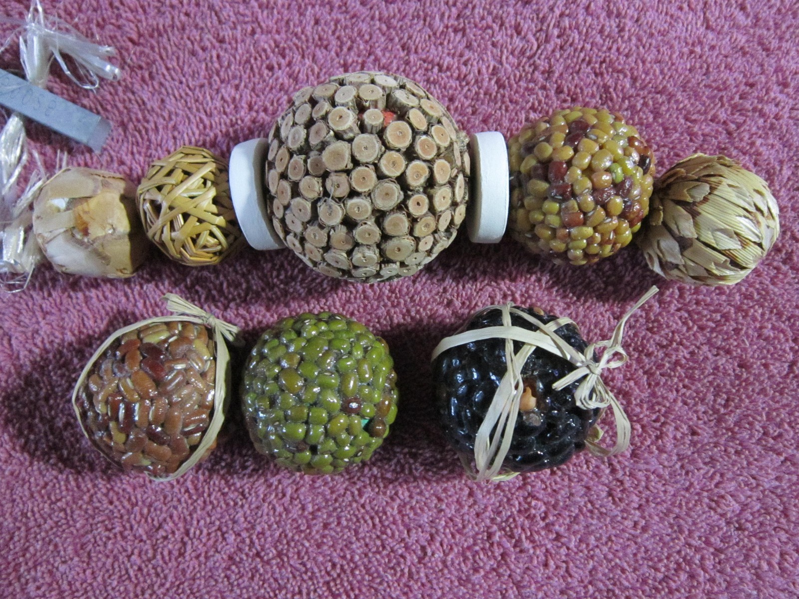 REPOSE~Potpourri Hanging Decor~Seeds~Raffia~Pods~VTG Unknown~Needs Scent Added