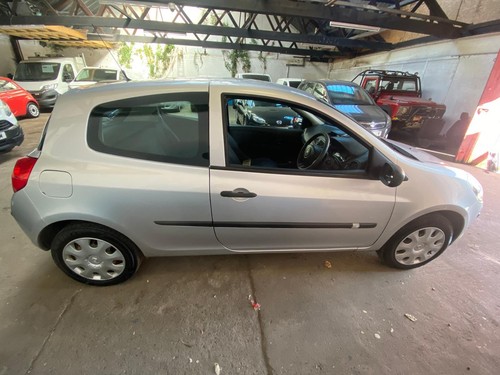 Renault Clio image