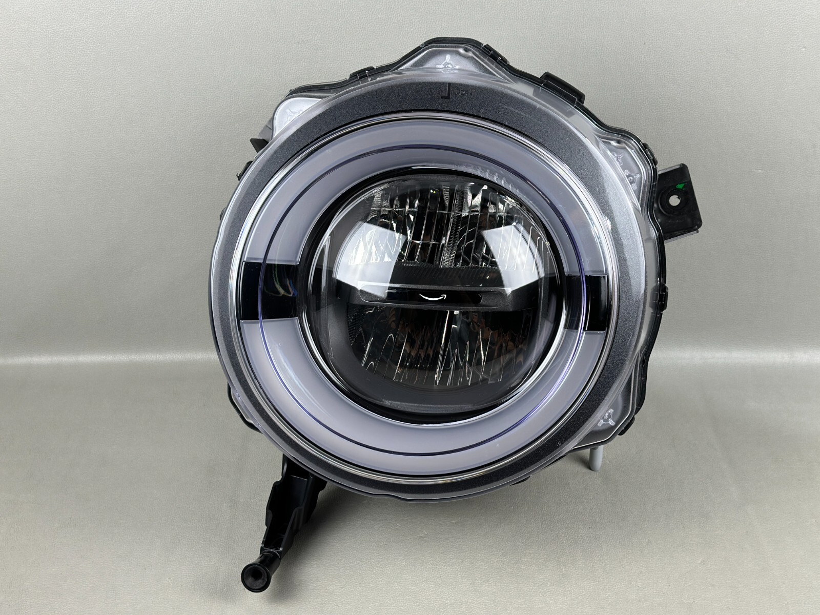Nice! 2022-2024 Rivian EDV Amazon Van Left Driver LH Side