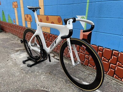 BT Bike Technologies Edge Track Bike