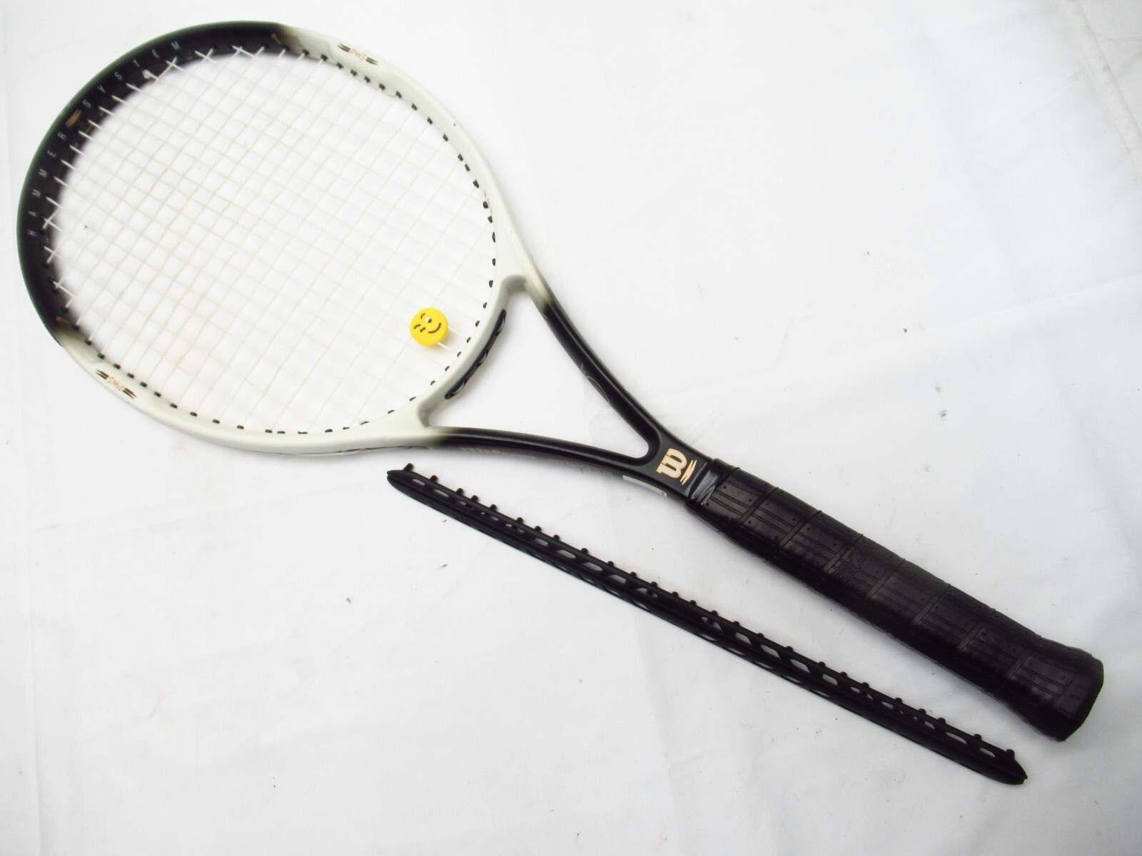WILSON HAMMER 6.2 95 MIDPLUS TENNIS RACQUET (4 3/8) NEW GRIP