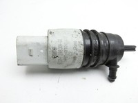 BMW 114i F20 11-15 Waschpumpe Wischwasserpumpe Pumpe BMW 114i F20 11-15 11.03.2013 7302589 67127302589 7298309... Vorschau 2