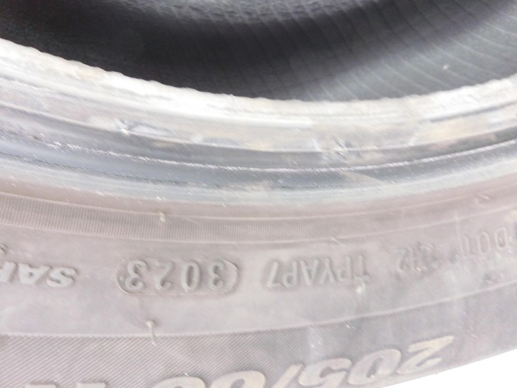 Skoda Kamiq NW4 19-23 2 x Reifen Sommerreifen Kumho 205/60R16 92 V Skoda Kamiq NW4 19-23 27.02.2024 2Q0601027H gebraucht Vorschau 7