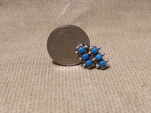 Vintage Sterling Silver and Turquoise Early Zuni Type Design Screw Back Earrings