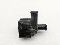 Audi A8 4H 09-13 FSI 4,2 273KW Umwelzpumpe Heizung Pumpe Audi A8 4H 09-13 15.06.12 059121012A 7.01713.06.0 gebraucht Vorschau 4