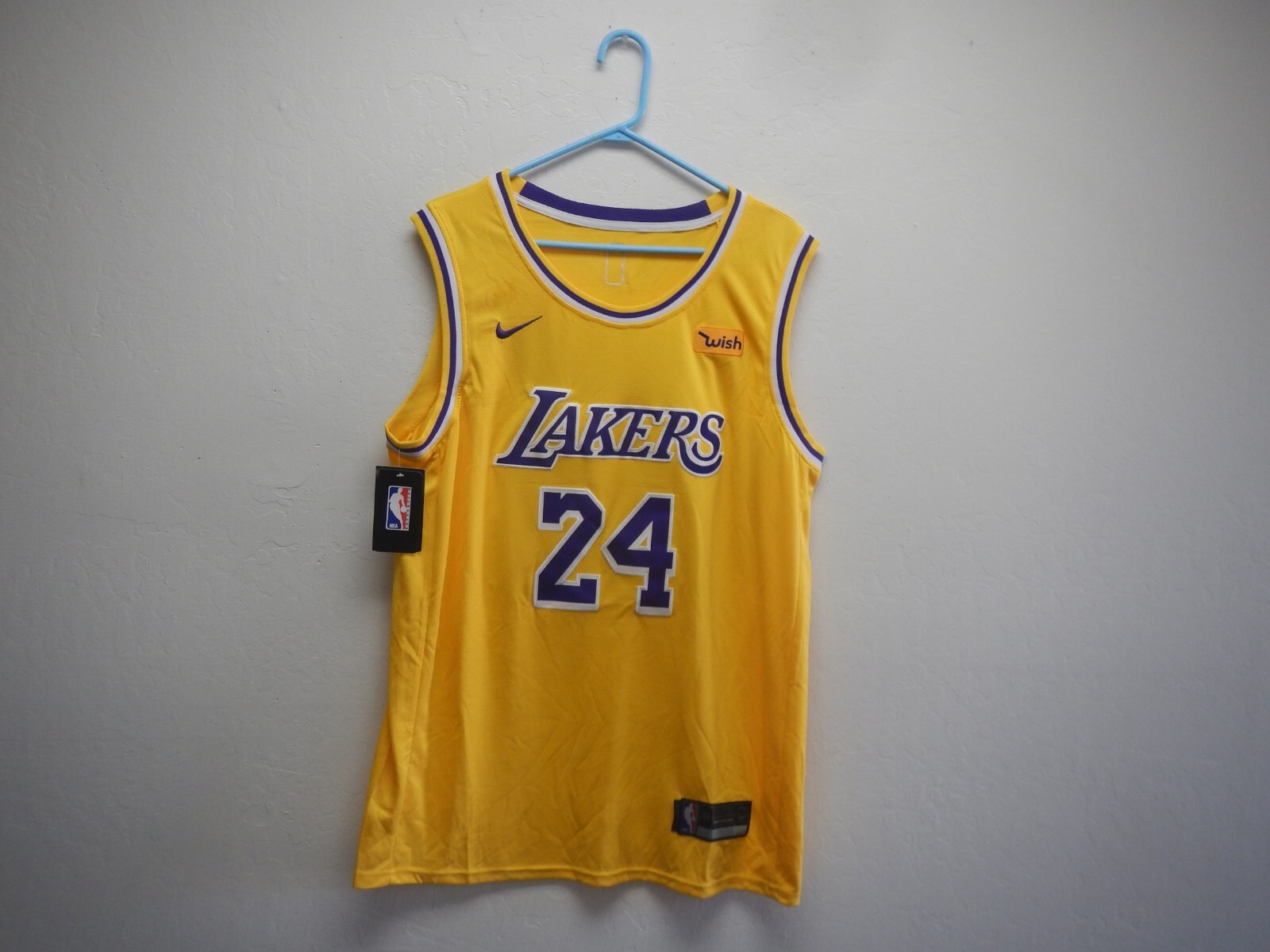KOBE BRYANT #24 LA LAKERS YELLOW XL ( 52 ) | eBay