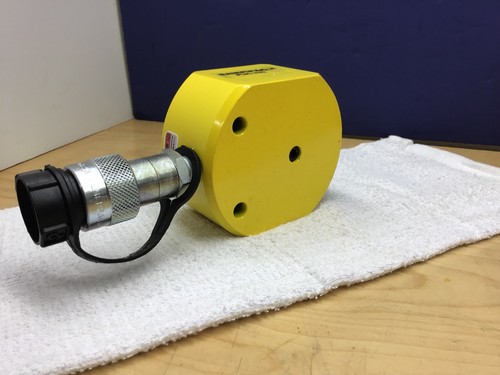 ENERPAC RSM-300 Hydraulic Cylinder,30 tons,1/2in. Stroke ???? Made!