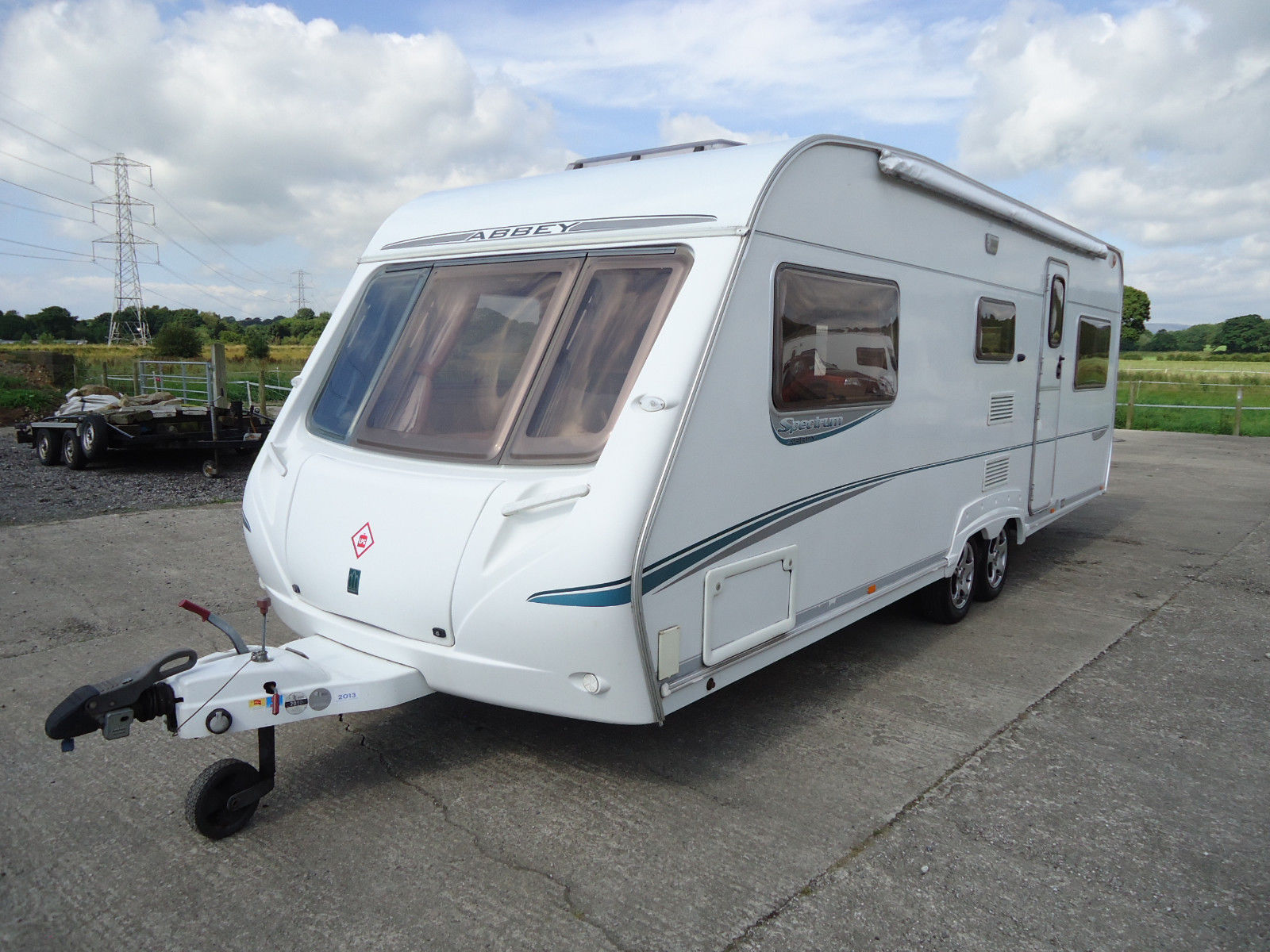 5 Sleeping Capacity Mobile & Touring Caravans