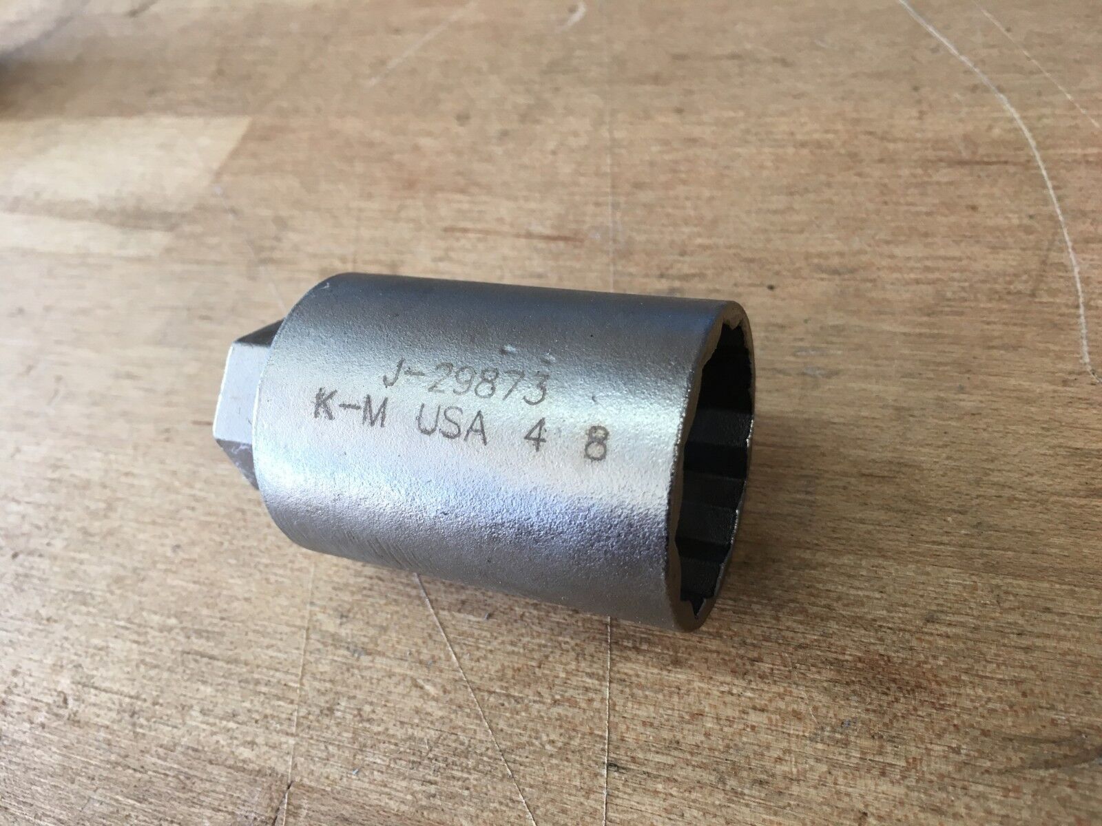 KENT MOORE J-29873 Thin Wall 30mm Deep Socket 6.2 6.5L KENT MOORE J-29873 Thin Wall 30mm Deep Socket 6.2 6.5L