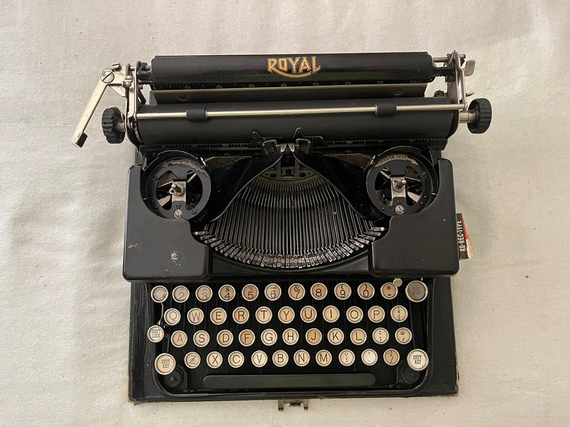 Royal Typewriter Model Serial Number Database