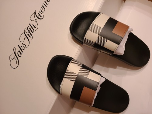 【関税＆送料込み】Burberry Sandals Burberry Little Kid's Check Sandals | Saks Fifth Avenue