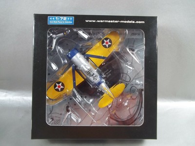 PRE OWNED NIB WAR MASTERS APF010 F2A BUFFALO WWII FIGHTER PLANE 1/72 MODEL