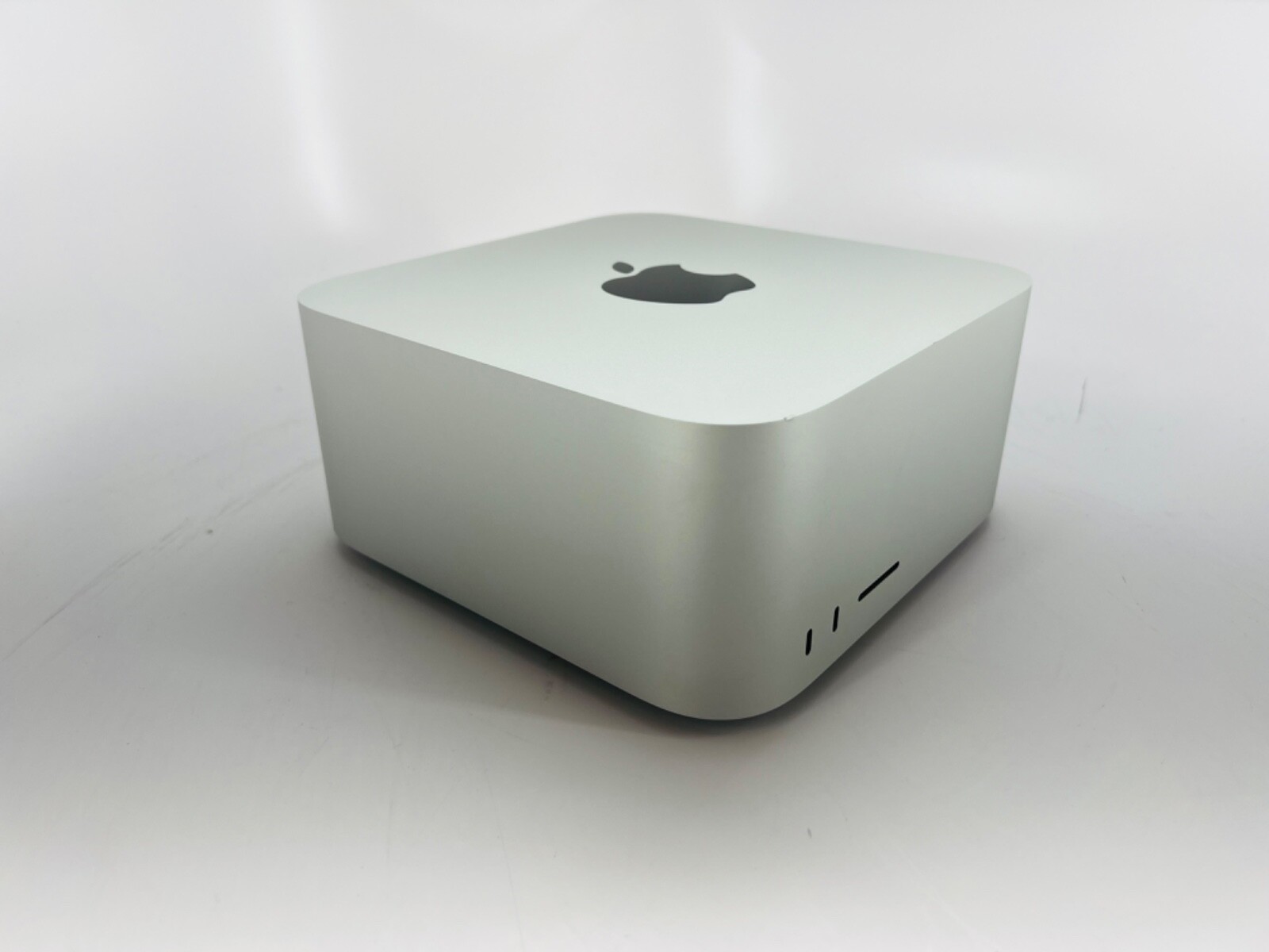 Apple 2022 Mac Studio M1 Max 3.2GHz (24-Core GPU) 64GB RAM