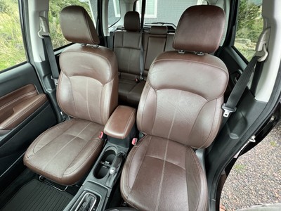 image 3 of interior