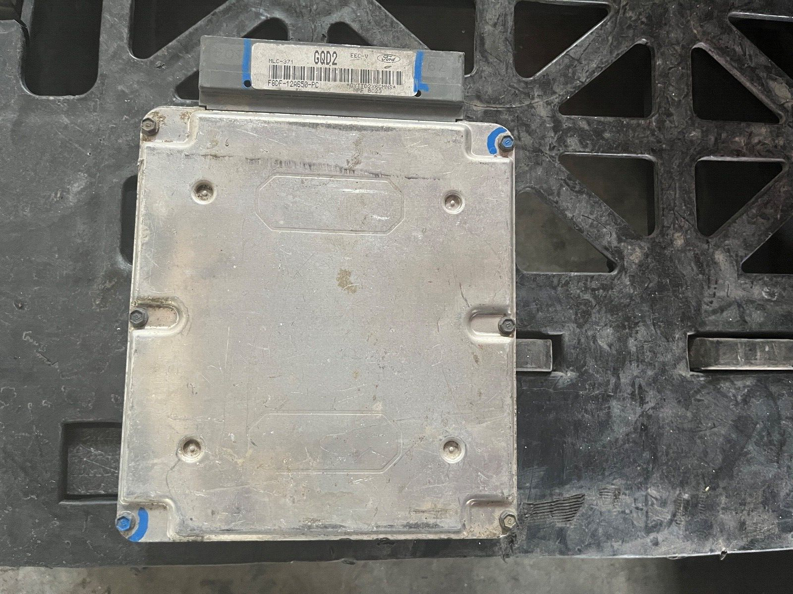 OEM 1998 FORD TAURUS 3.4L ECM F8DF-12A650-PC GQD2