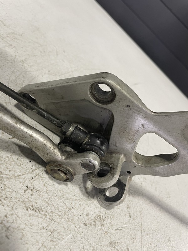 93-01 KAWASAKI NINJA ZX11 LEFT REARSET REAR SET DRIVER FOOT PEG