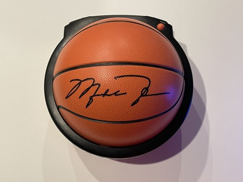 スポーツトイ・アクショントイ Michael Jordan Animated Telephone s-l400.jpg