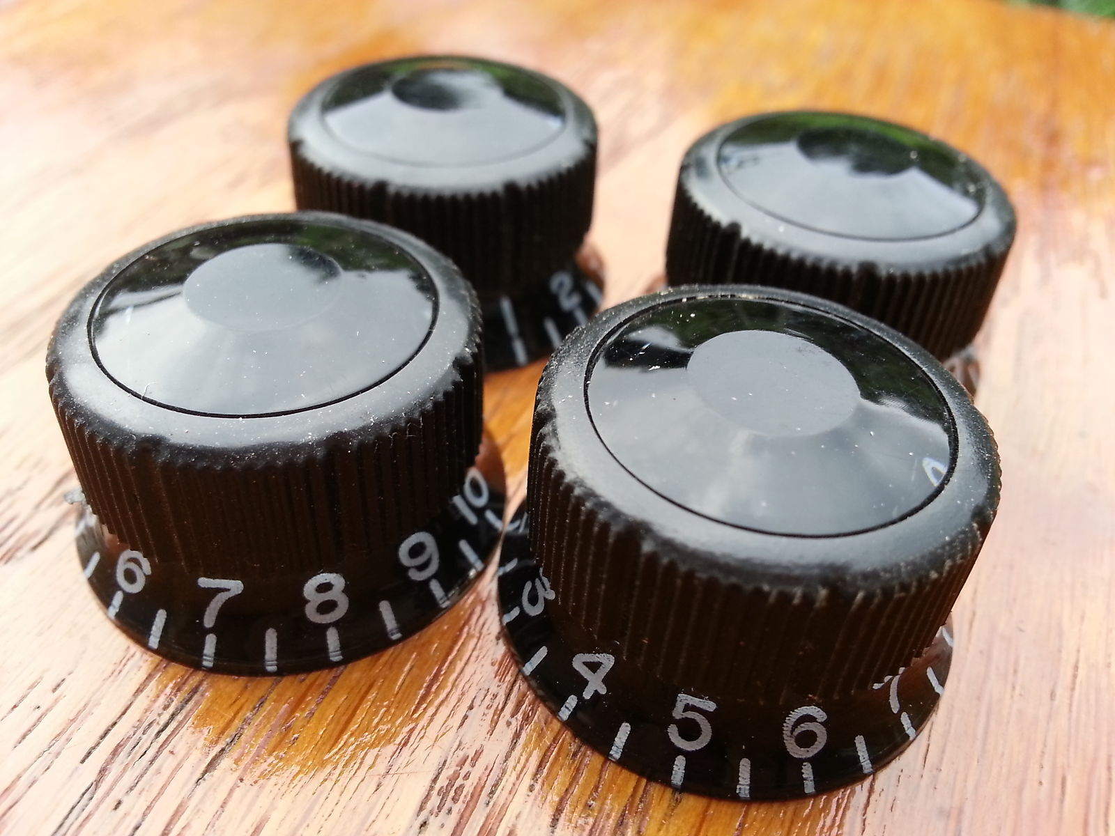 4 PCS Genuine Ibanez Artist Volume Sure Grip Tone Speed Knob Fit Les