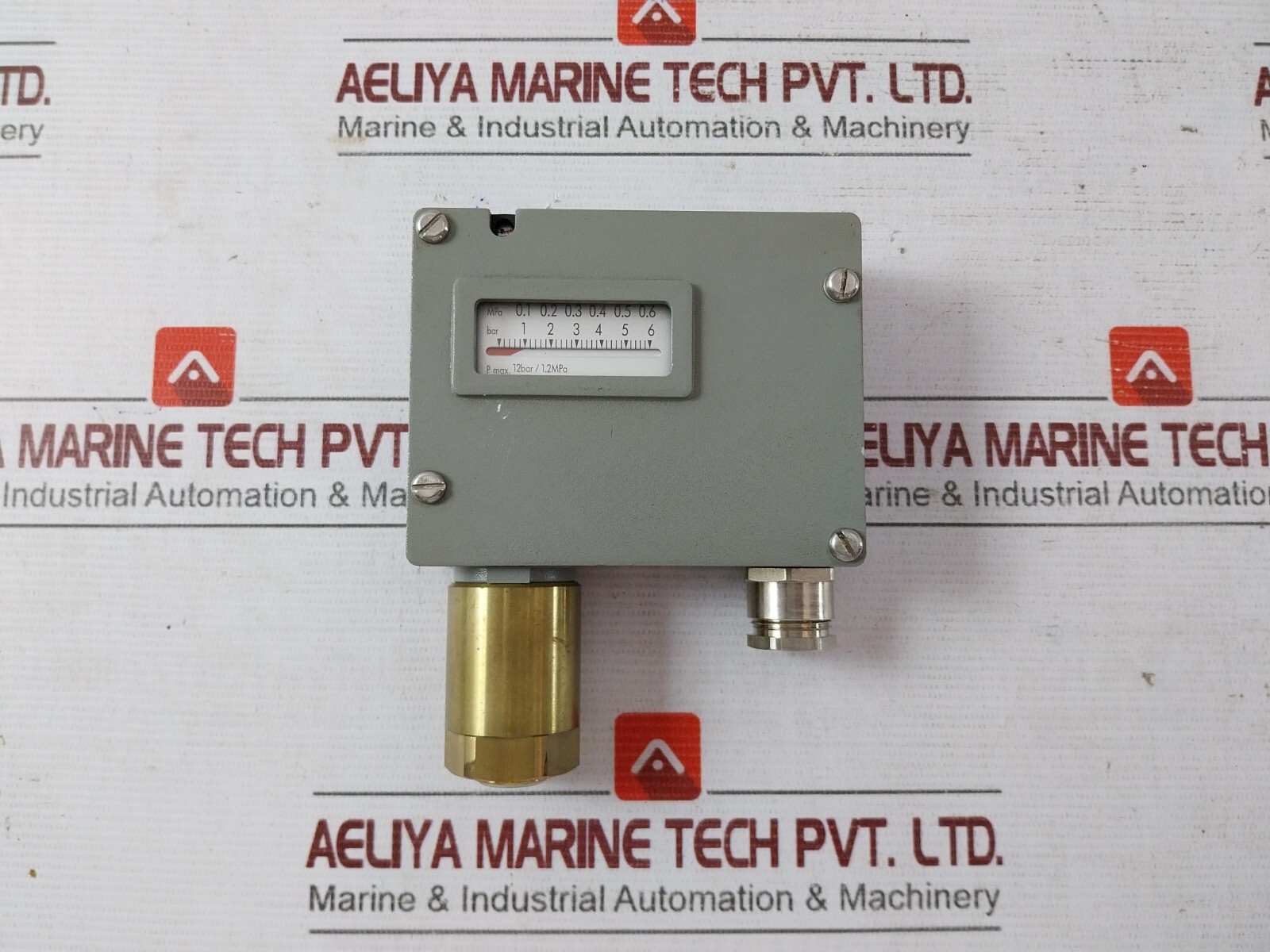 TRAFAG 900.2377.903 Pressure Switch Z-15F-A4-K1 D74008K