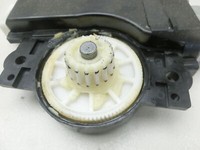 Lexus IS II 220d 05-13 Schiebedachmotor Lexus IS II 220d 05-13 25.01.2007 63260-53040 471071-10880 233100-0290 gebraucht Vorschau 7
