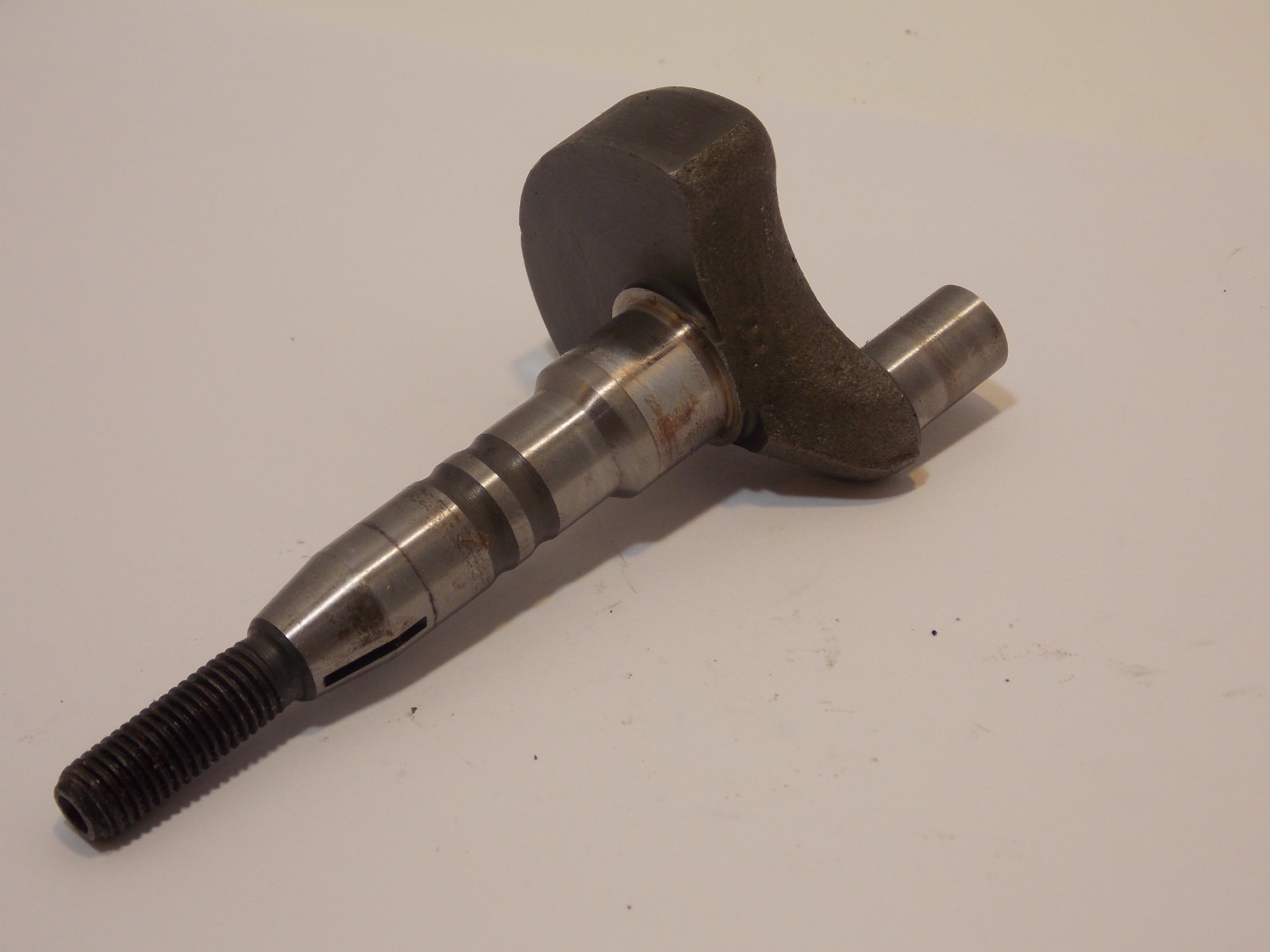 Homelite ST-385 Crank Shaft 987582