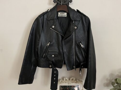Acne Studios Mape Petit cropped leather jacket Size Medium Acne Studios Mape Petit cropped leather jacket Size Medium