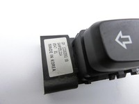 Opel Astra K B16 15-19 Kombi Schalter Sitzverstellung Höhe Links Vorne Opel Astra K B16 15-19 09.05.2017 13282592... Vorschau 4