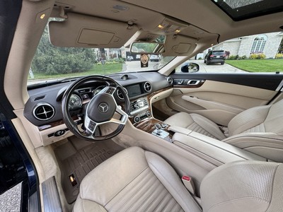 image 4 of interior