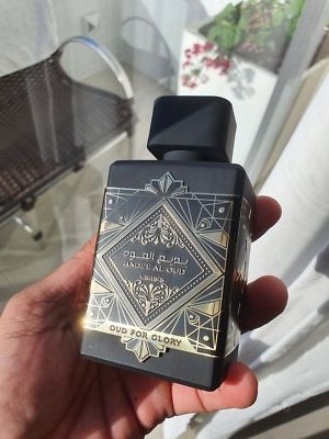 ラッタファ バディー アル ウード ウード フォー グローリー EDP100ml Amazon | ラッタファ バディー アル ウード ウード フォー
