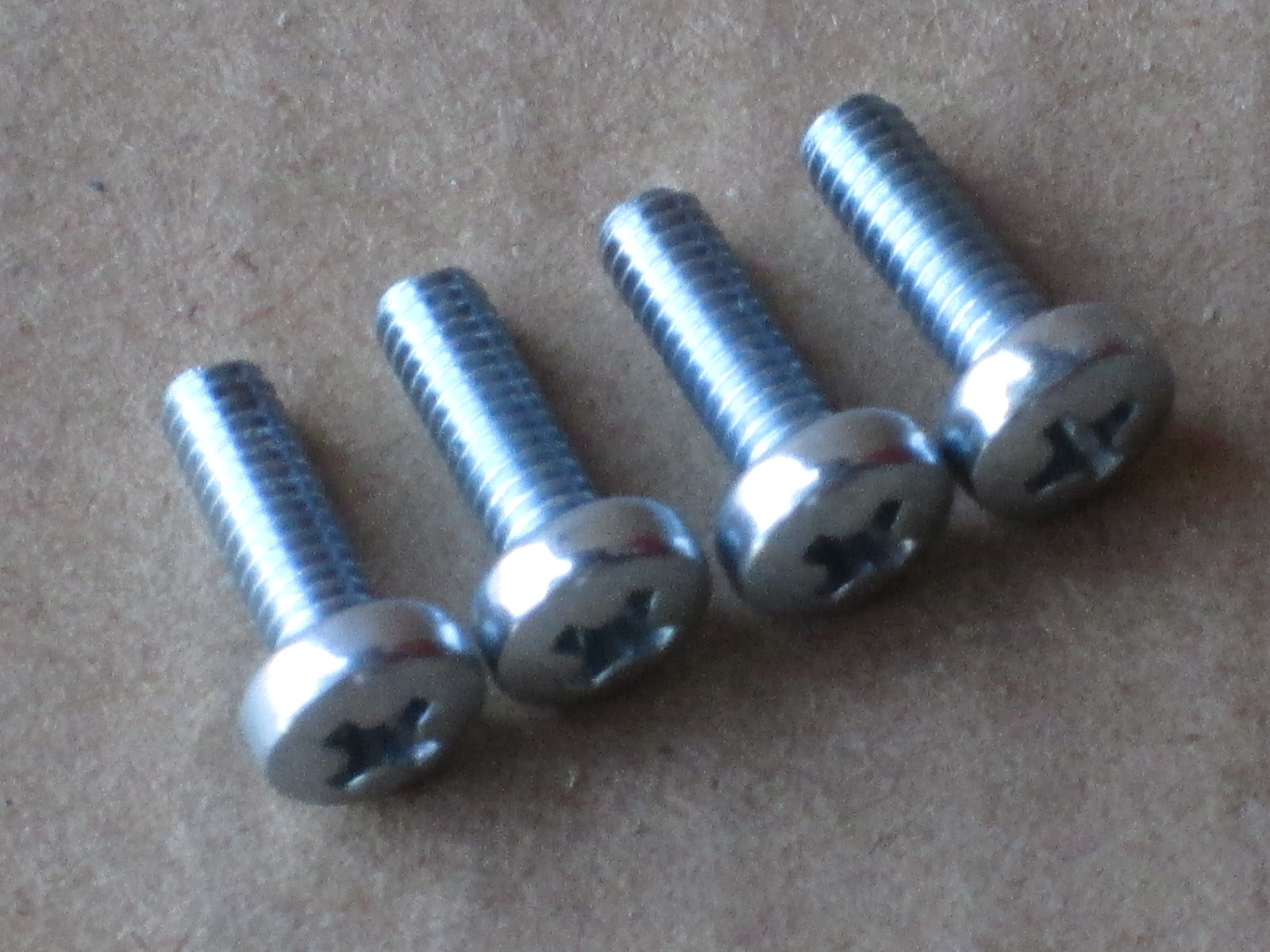 Lg 65sj8500 stand screws