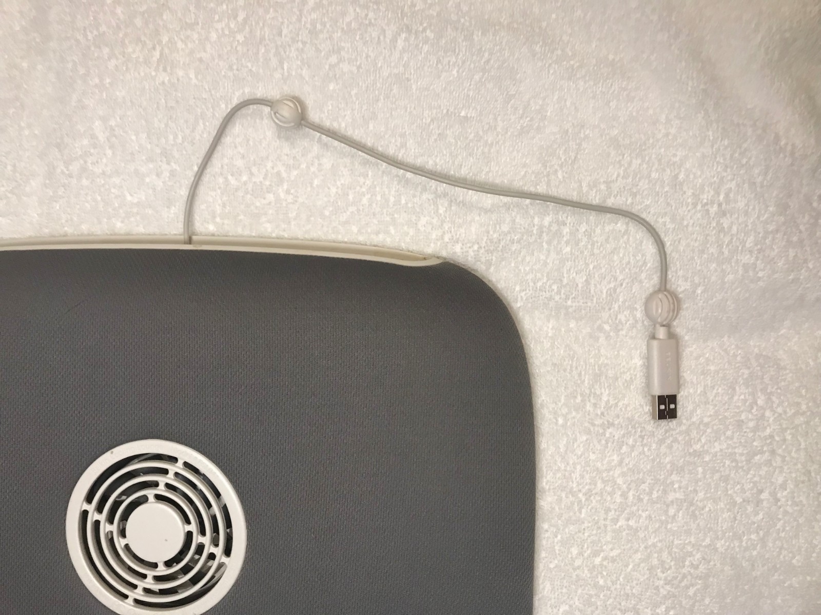 BELKIN CoolSpot Cushion Laptop Cooling Pad