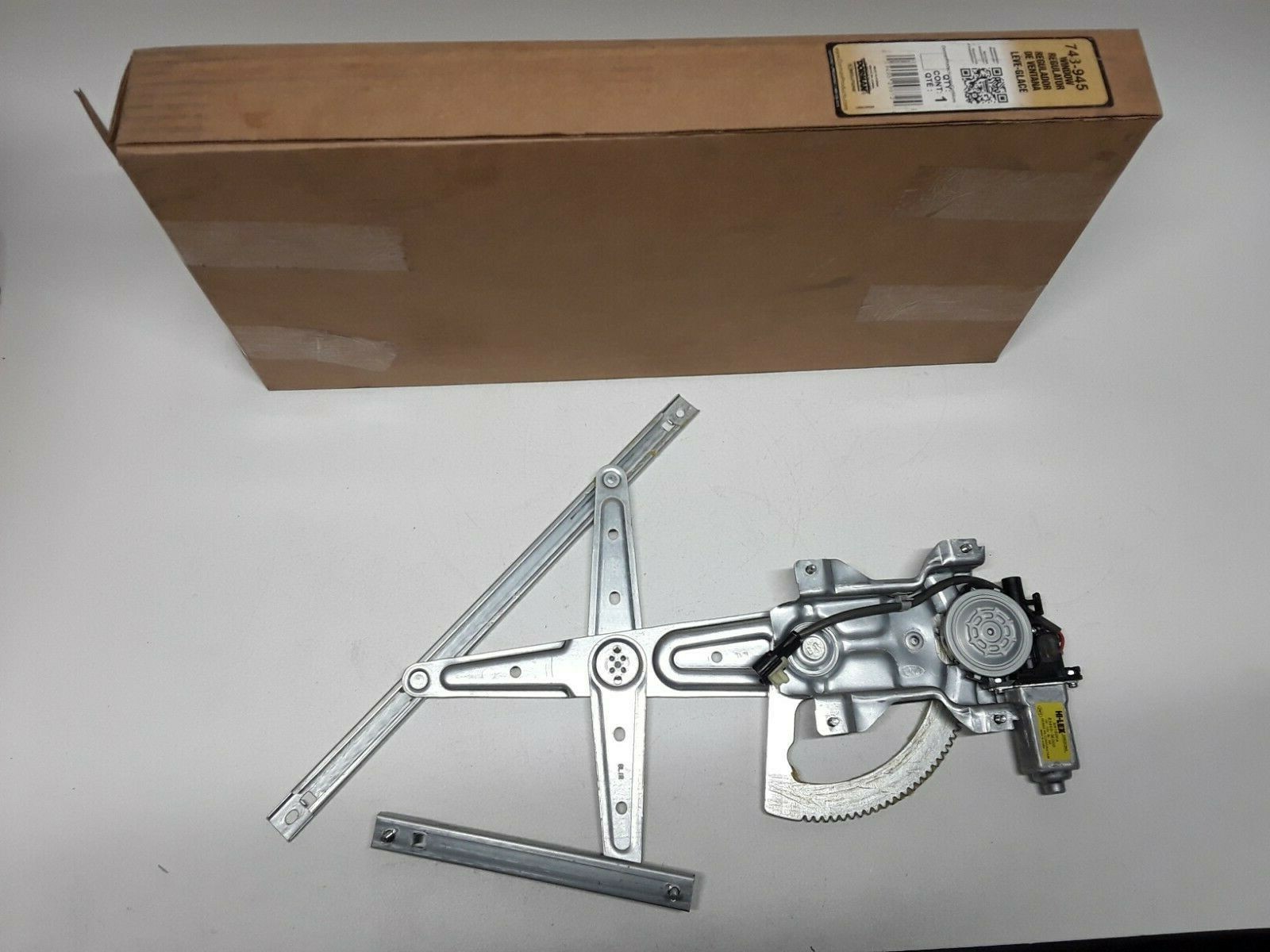 Power Window Motor and Regulator Dorman Rear Right fits 2003