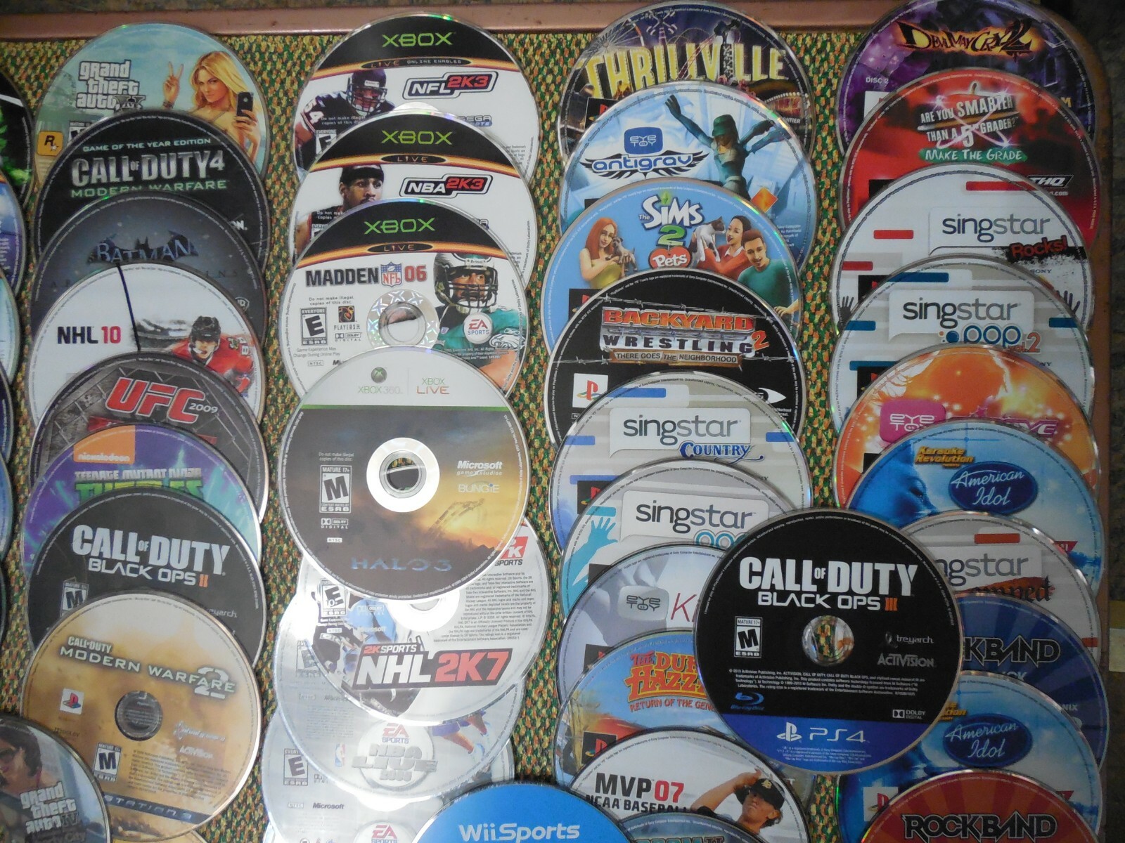 LOT OF 100 LOOSE DISCS PS2 PS3 PS4 XBOX XBOX 360 Wii GTA COD WATCH DOGS