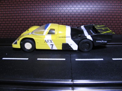 SCALEXTRIC PORSCHE 962 SLOT CAR AFX LeMans 1/32 Scale