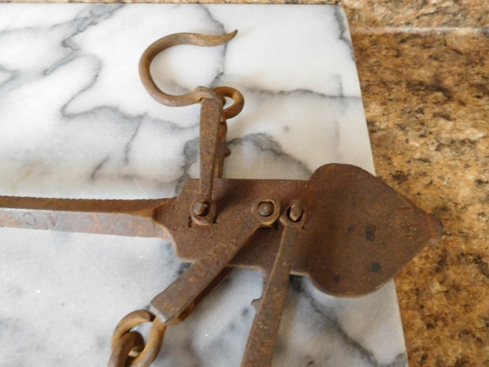 Vintage Rogers 1800's Buffalo Hide Fur Trapper Scale Primitive Iron Marked NR