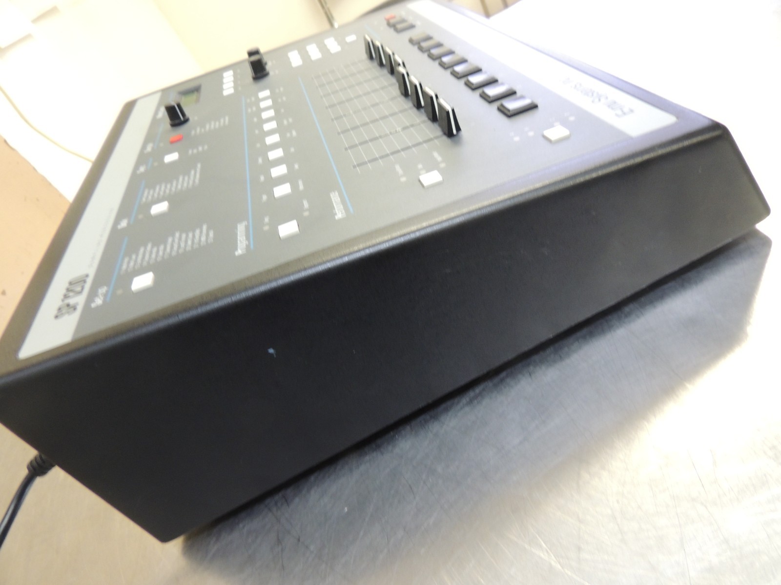 E-Mu Systems SP-1200 Drum Machine Sequencer Sampler - Really Clean!!!