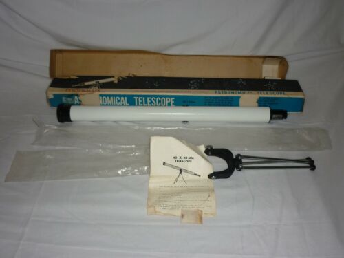 Monolux Astronomical Telescope Model No. 4317 40 x 40 MM In Box Works Japan