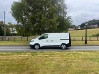 RENAULT TRAFIC SL28 2.0 BLUE DCI 130PS BUSINESS L1H1 SWB VAN 72 REG 66,100 MILES