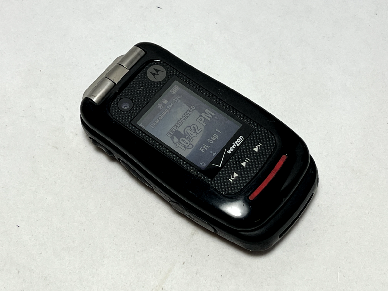 Купить Телефон-раскладушка Motorola V860 Barrage Verizon — ПРОВЕРЕНО, цена  2 790 руб — (145281003374), США